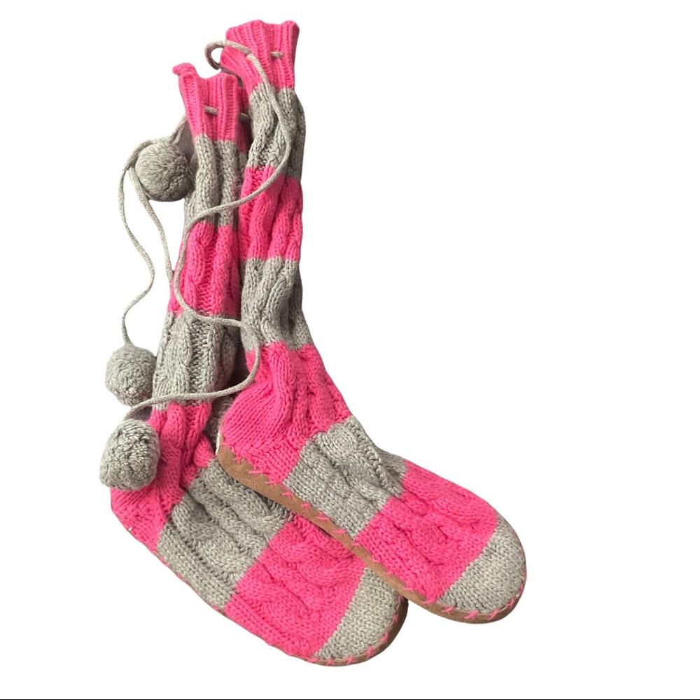 Pink Victoria’s Secret knitted slippers